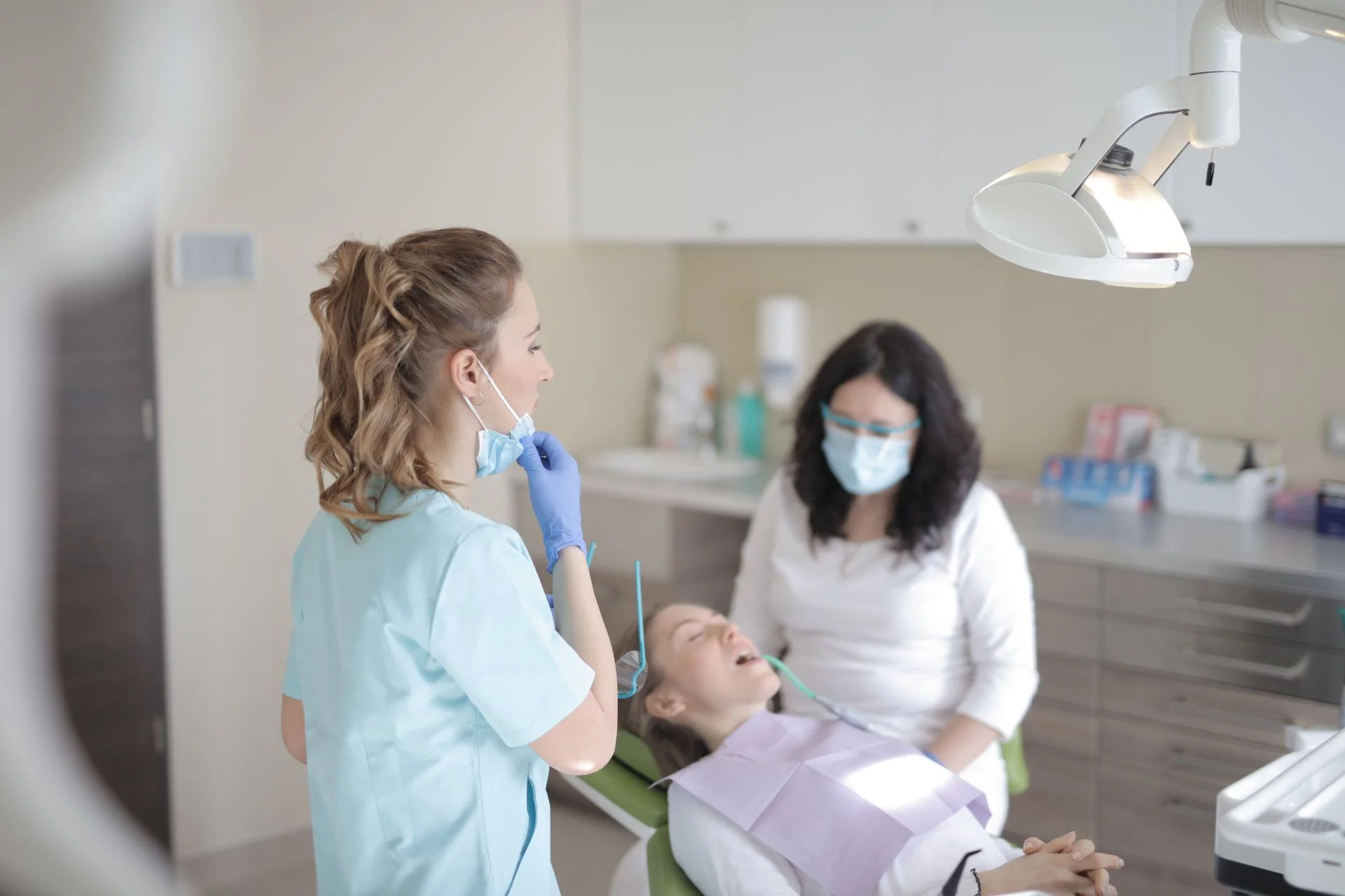 saturday dentist in mission calgary