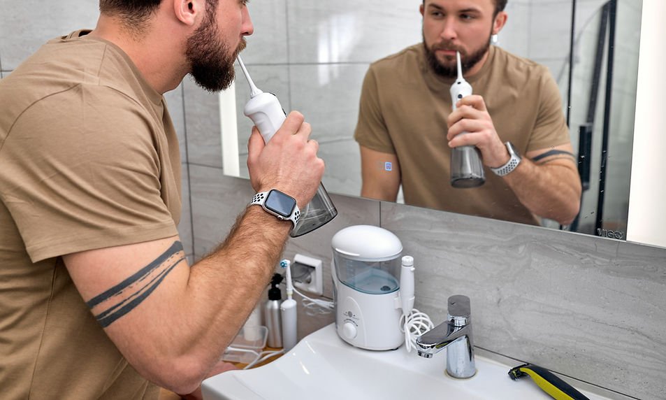 how to floss your teeth