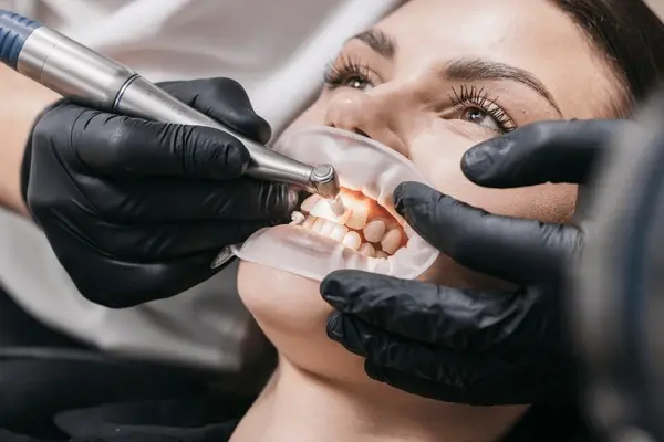 teeth cleaning in downtown toronto on