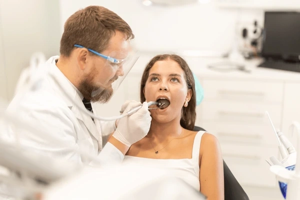 restorative dentistry in downtown toronto on